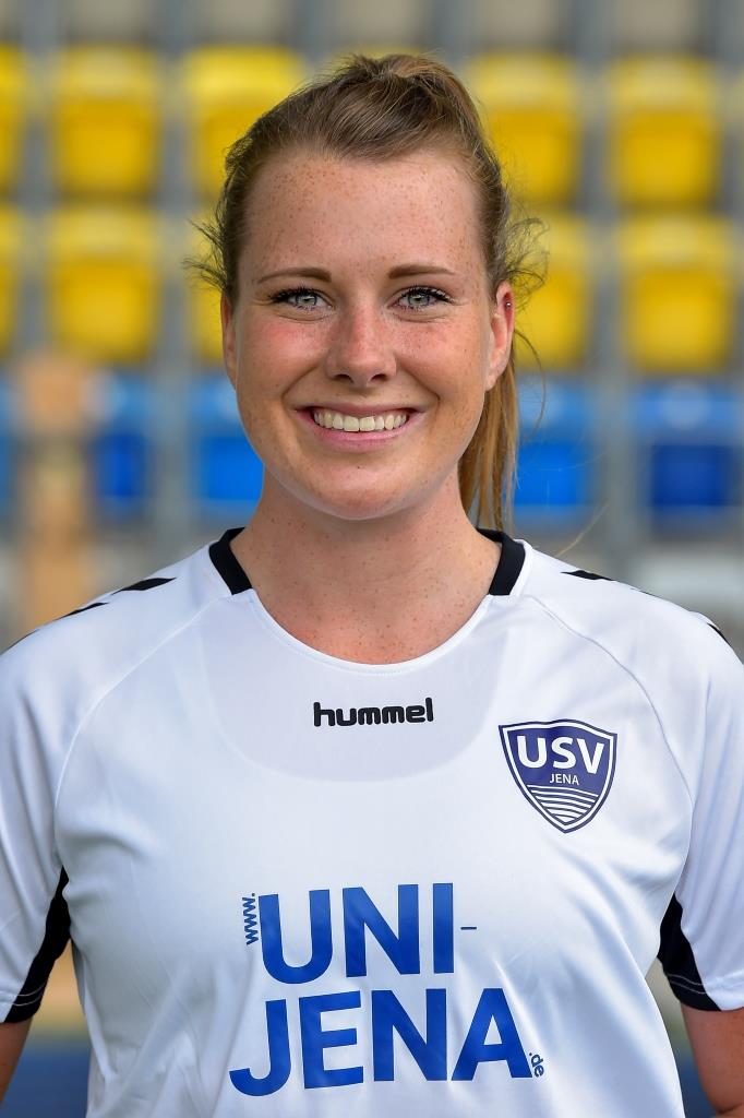 Mittelfeld Anja Heuschkel