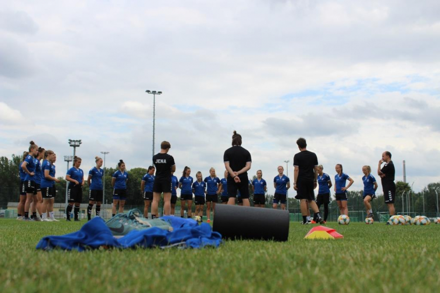 Mannschaftskreis beim Training