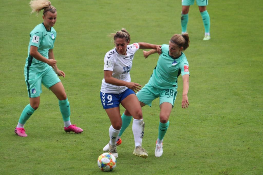 Jalila Dalaf im Einsatz gegen die TSG 1899 Hoffenheim