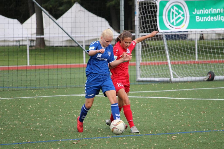 Leistungssteigerung spiegelt sich nicht im Ergebnis wieder - B-Juniorinnen-Bundesliga: 1. FFC Turbine Potsdam – FF USV Jena 5:0 (2:0)