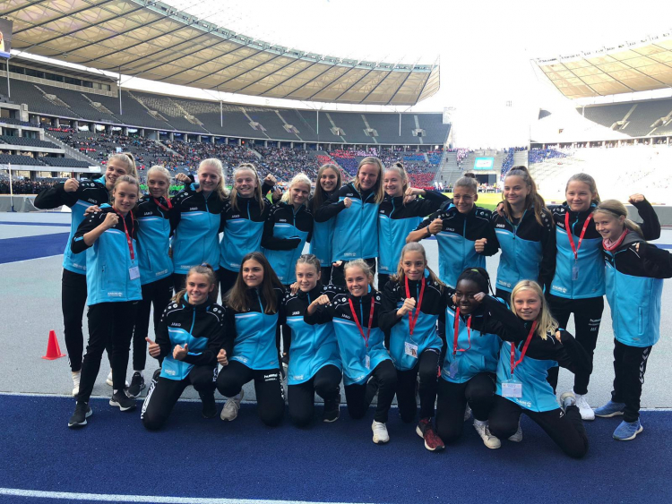 Jenaer Auswahlen mit zwei Podestplätzen bei Jugend trainiert für Olympia - Zweiter und dritter Platz beim Bundesfinale in Berlin