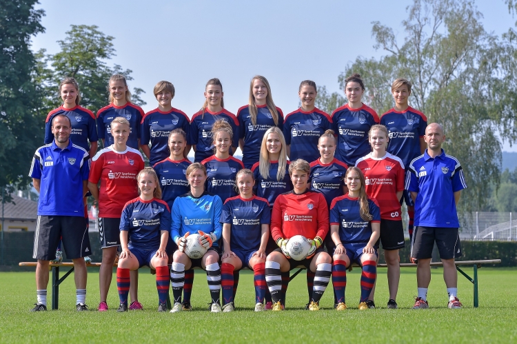 Torreicher Auftritt im TFV-Pokal -  U21 siegt 17:0 (6:0) - Anna Krafczyk mit 10 Toren