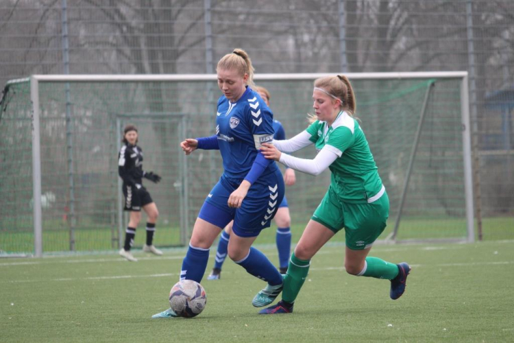 U17 angelt sich drei souveräne Punkte an der Weser - B-Juniorinnen-Bundesliga: SV Werder Bremen – FF USV Jena 1:3 (1:2)